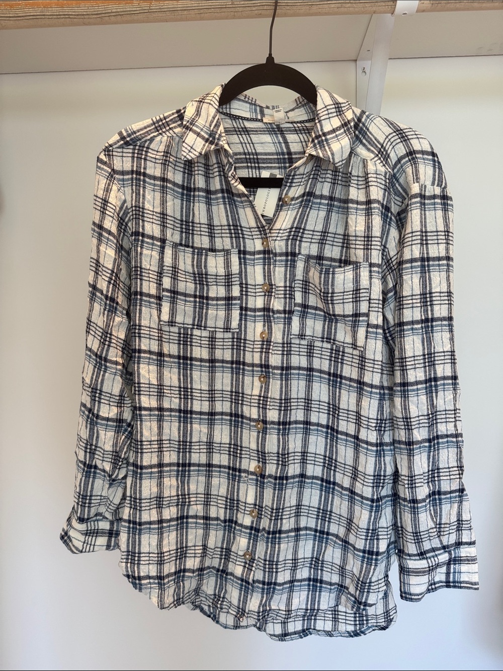 Pilcro White and Navy Plaid Button-Down Shirt